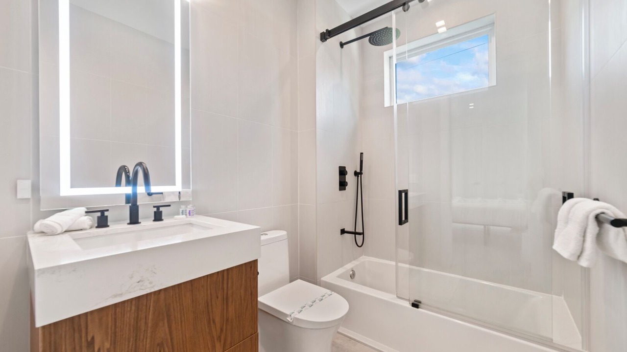 Photo of Bathroom in South Lake