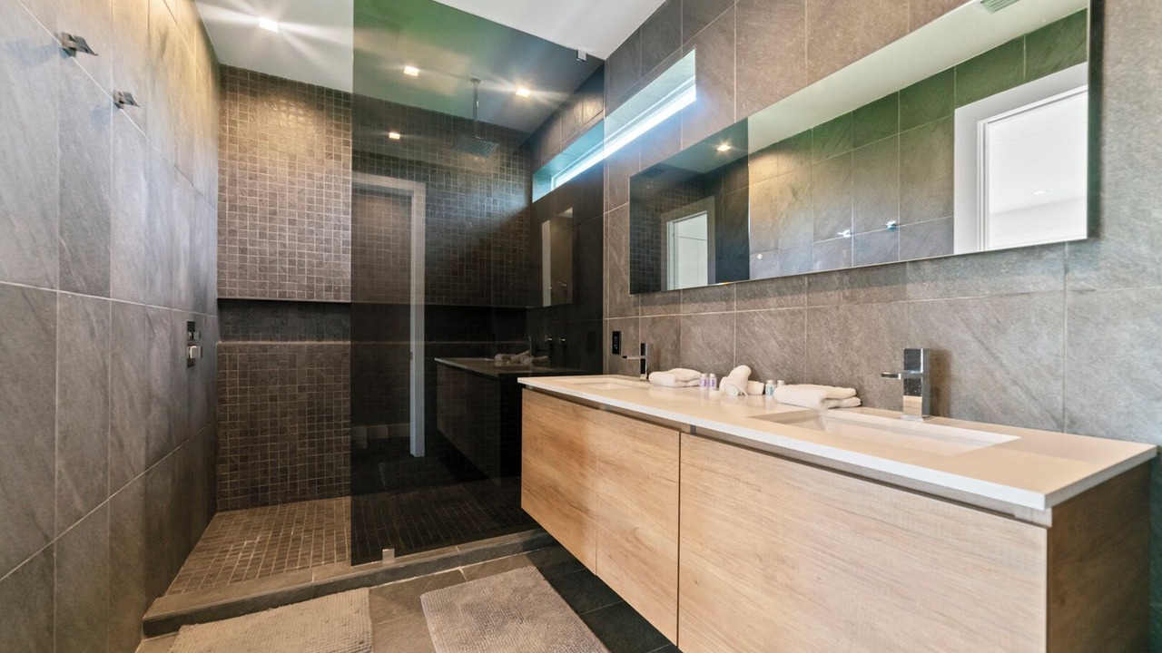 Photo of Bathroom in South Lake