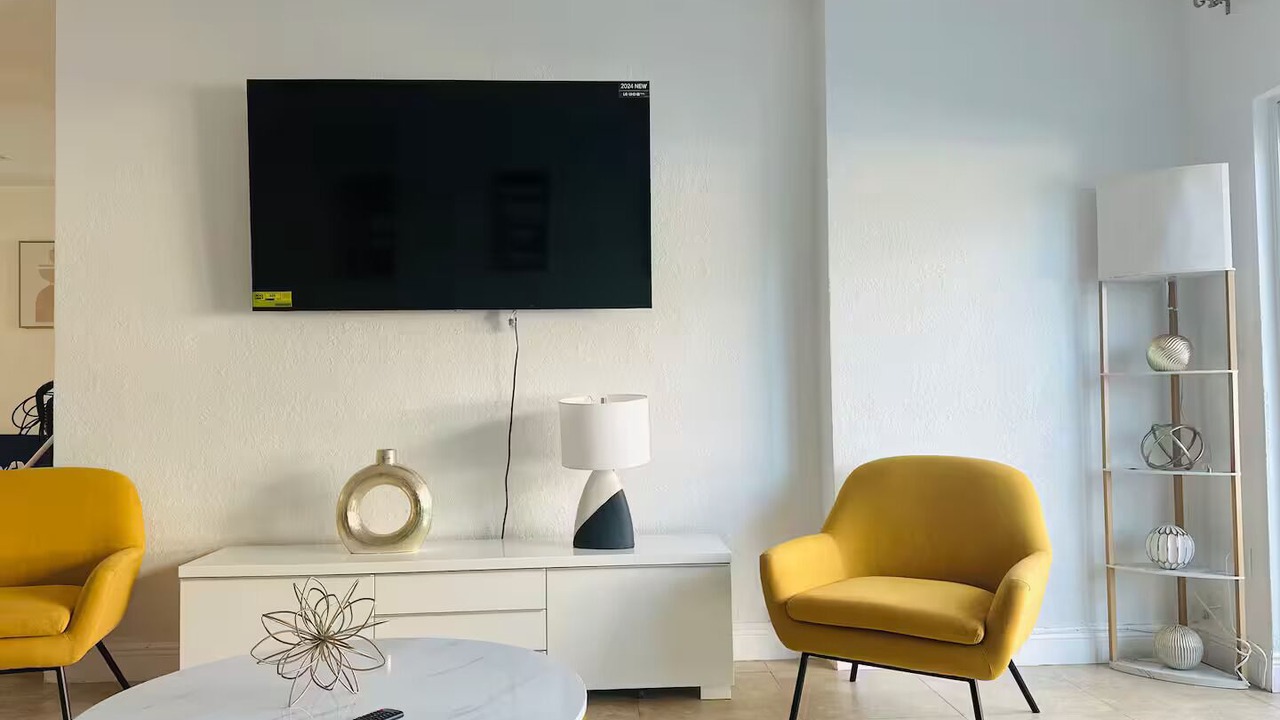 Photo of Livingroom in Highland Lakes