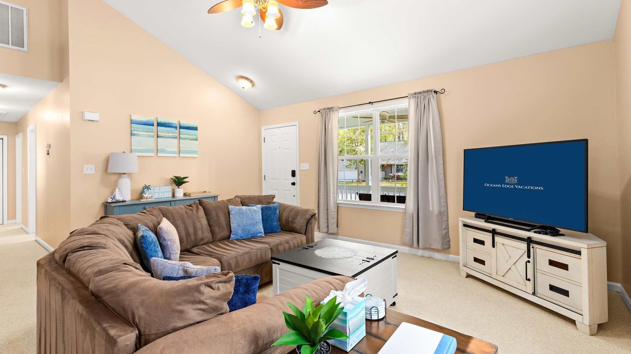 Photo of Livingroom in Ocean Pines