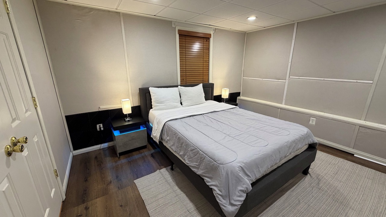 Photo of Bedroom in Aquia Harbour