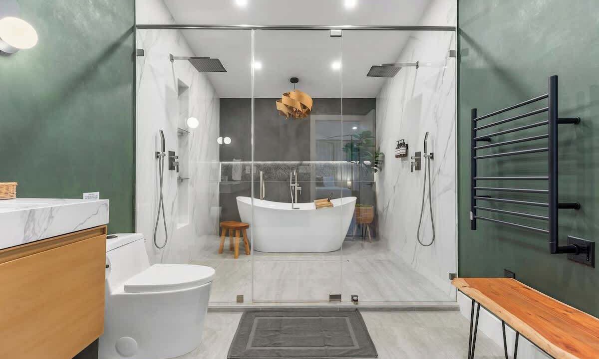 Photo of Bedroom in Northeast Miami