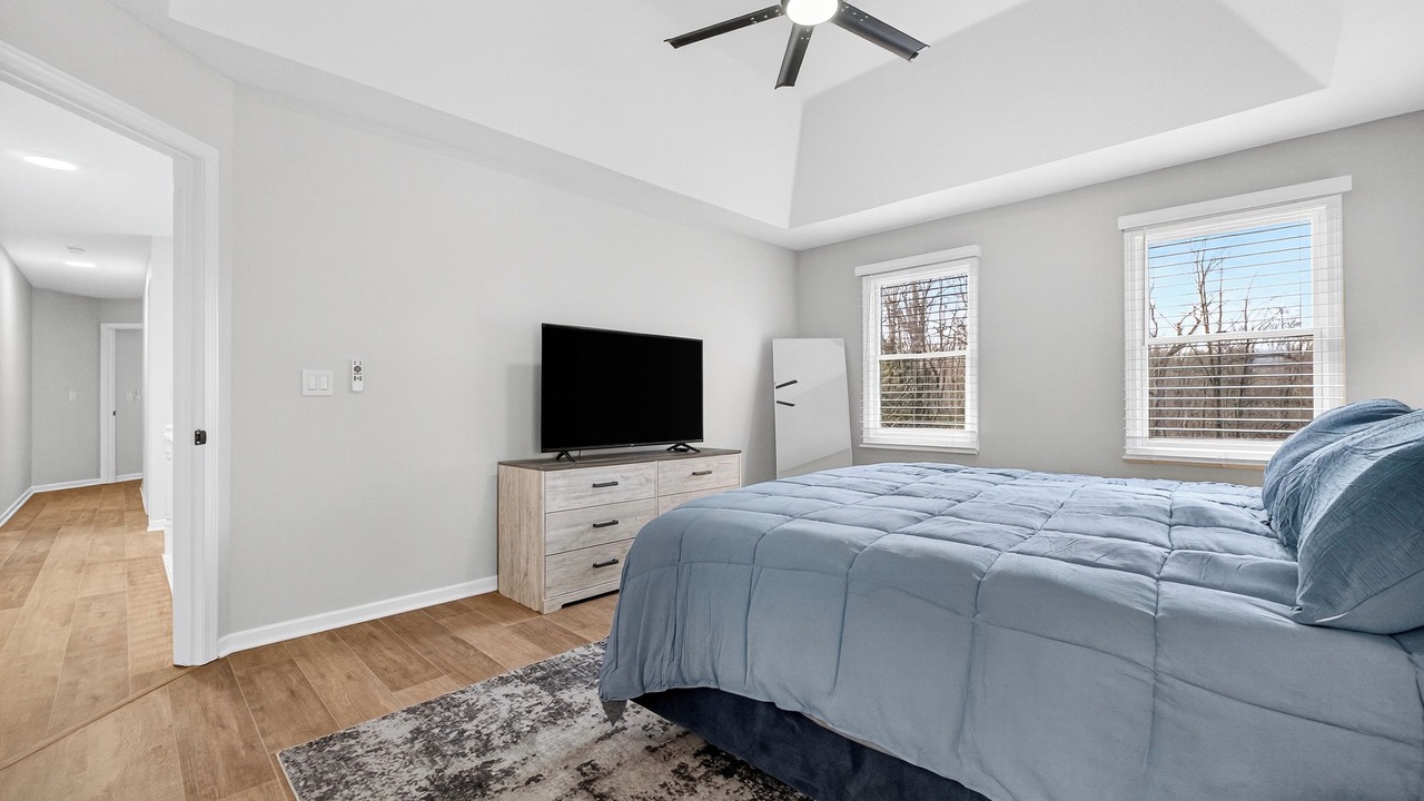 Photo of Bedroom in Chesterland