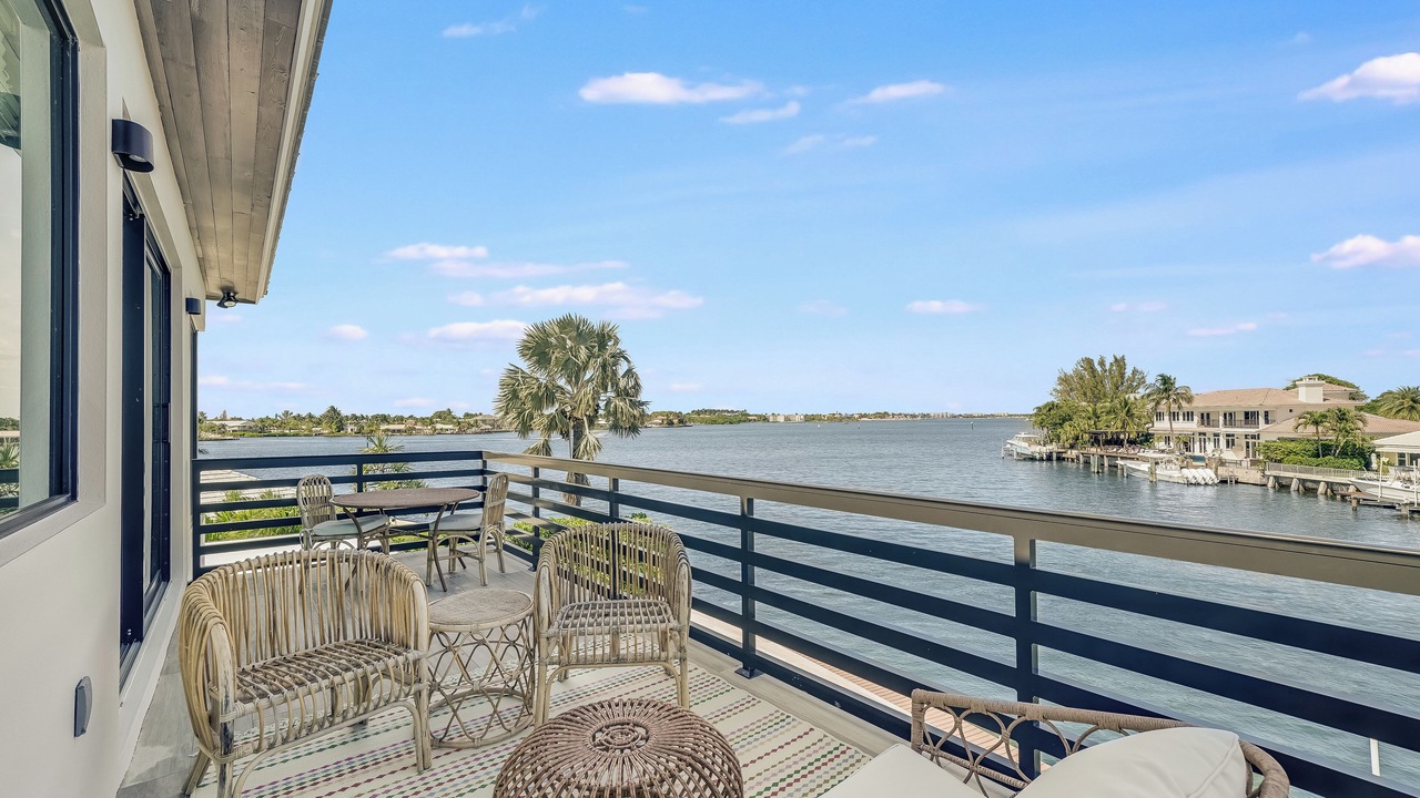 Photo of Patio Balcony in Ocean Ridge