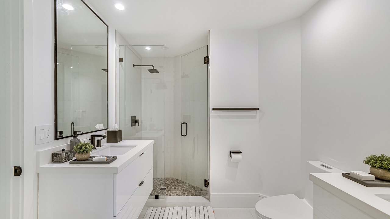 Photo of Bathroom in Ocean Ridge