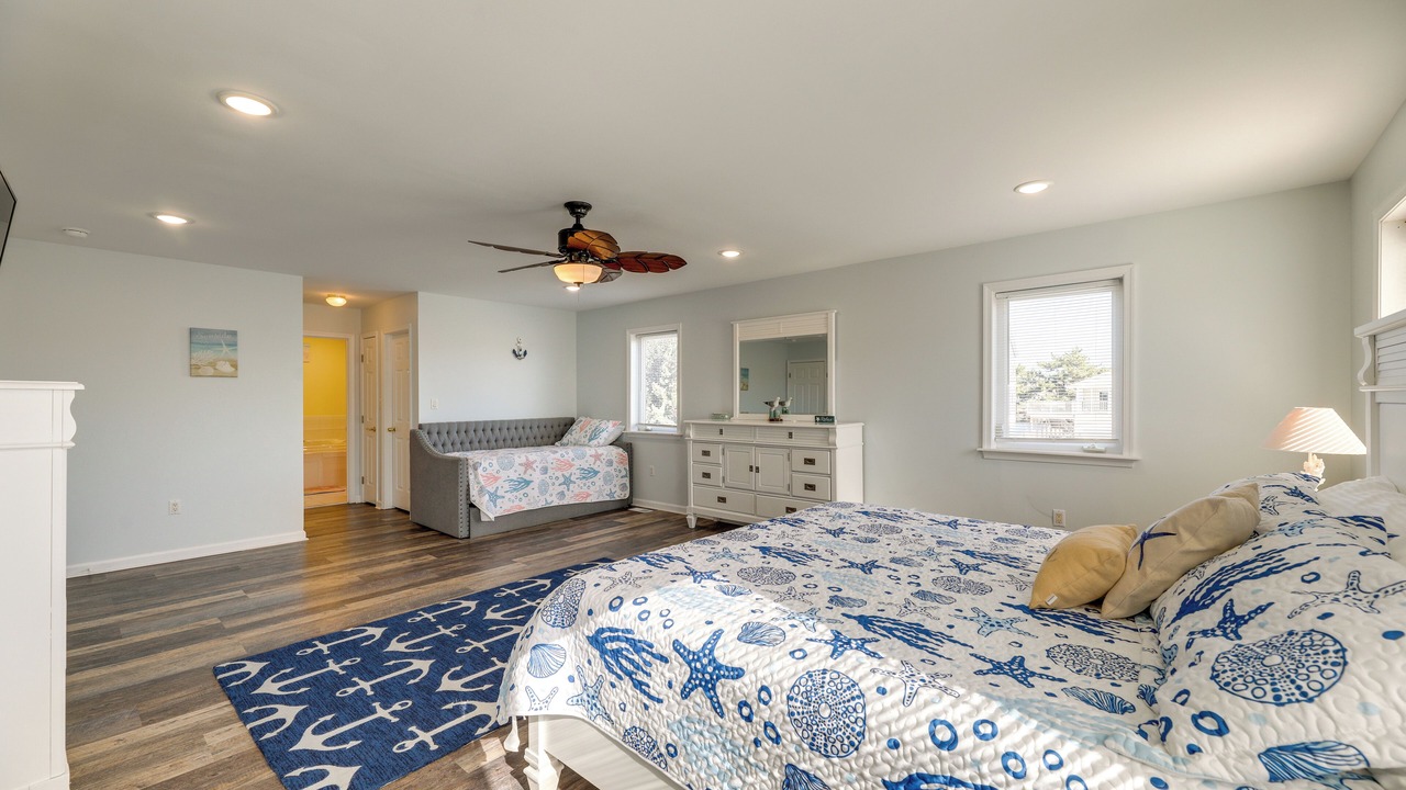 Photo of Bedroom in Caine Woods
