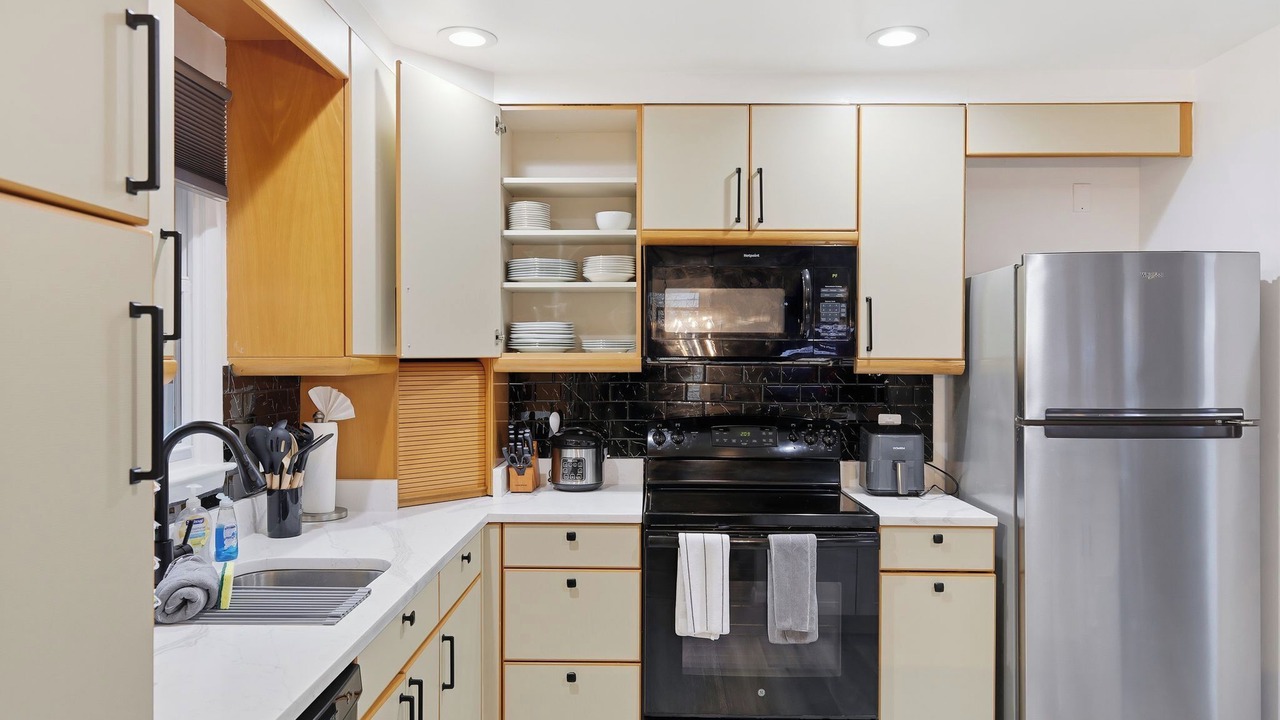 Photo of Kitchen in Cape Saint Claire