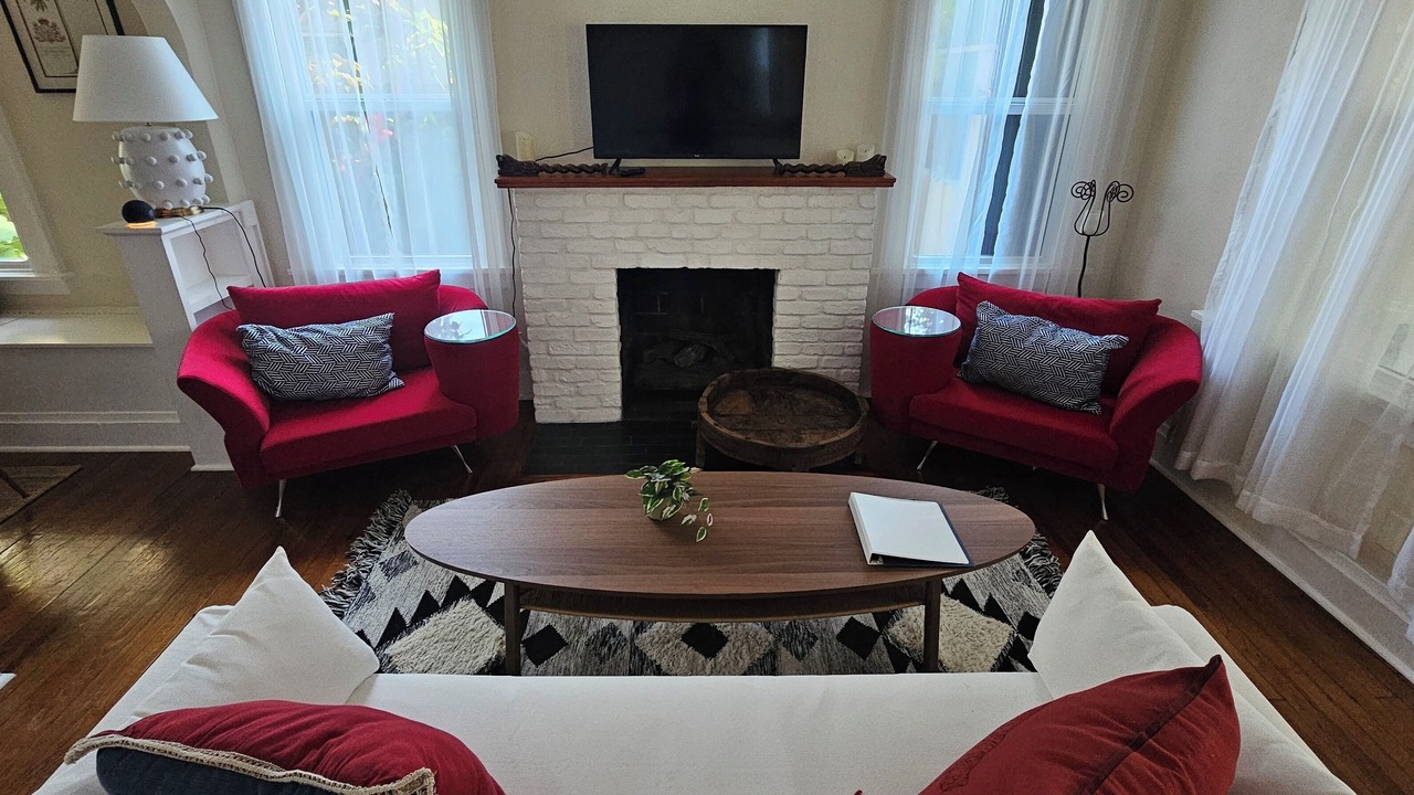 Photo of Livingroom in Riverside Park
