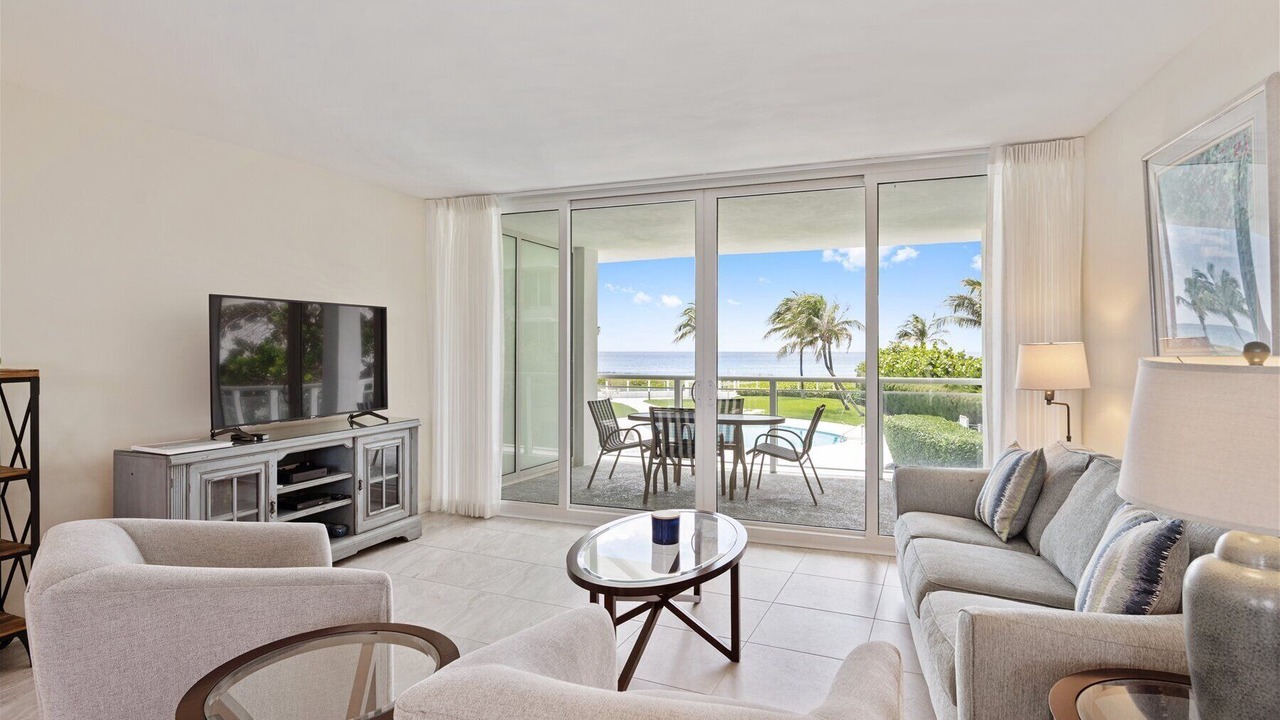 Photo of Livingroom in Delray Beach
