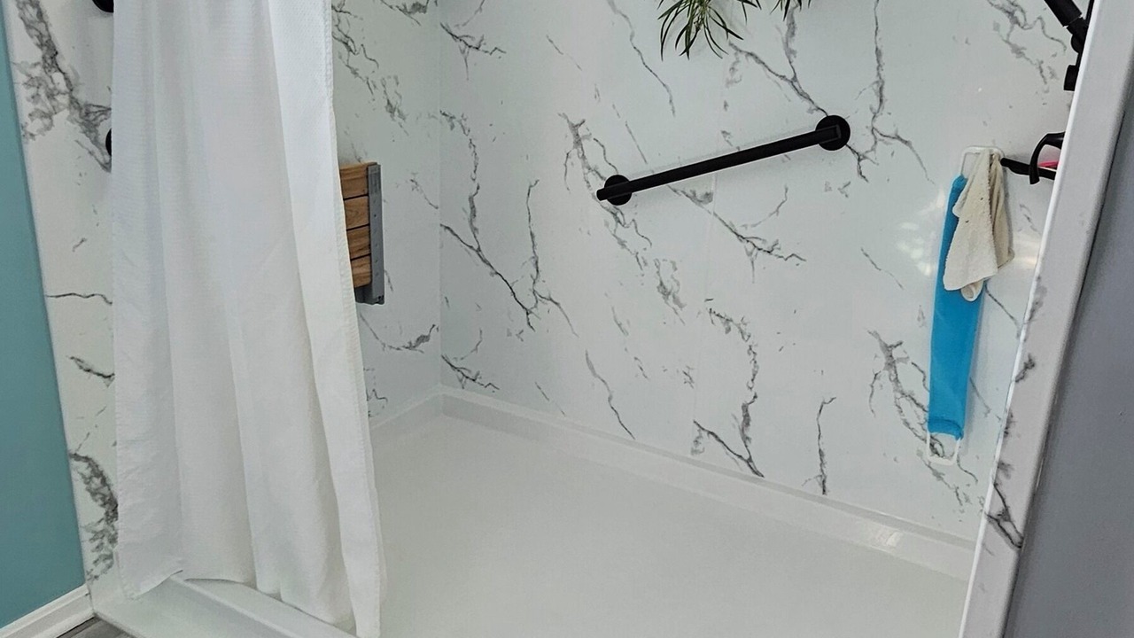 Photo of Bathroom in Long Neck