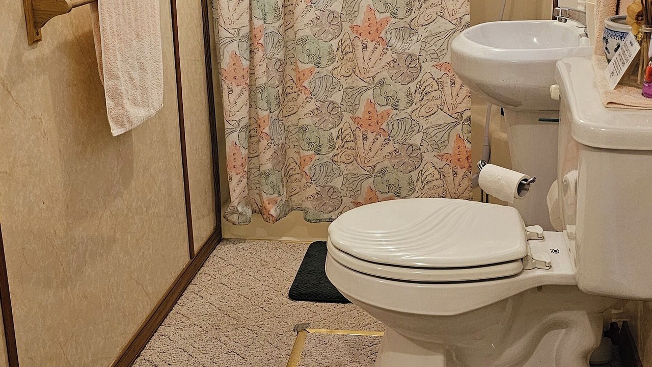 Photo of Bathroom in Long Neck