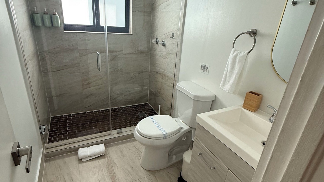 Photo of Bathroom in Sunrise