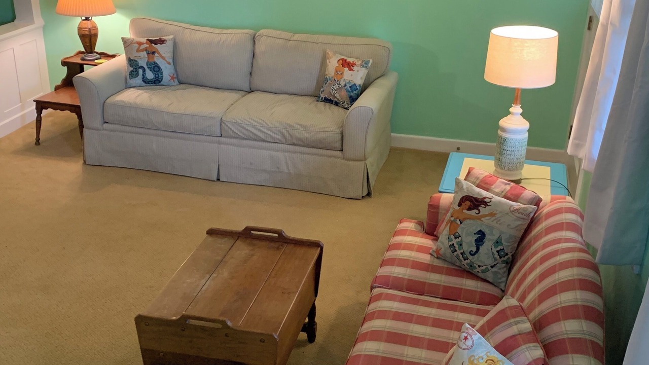 Photo of Livingroom in Willoughby Spit