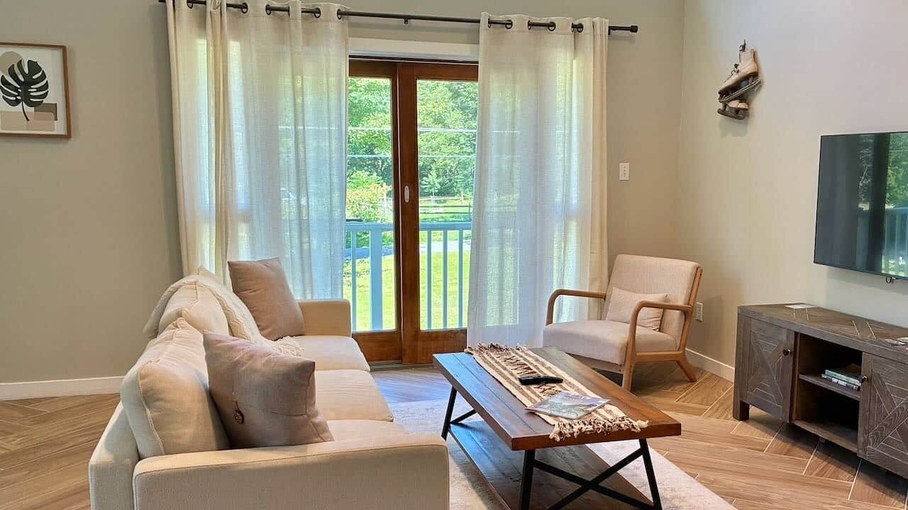 Photo of Bedroom in Lanesville