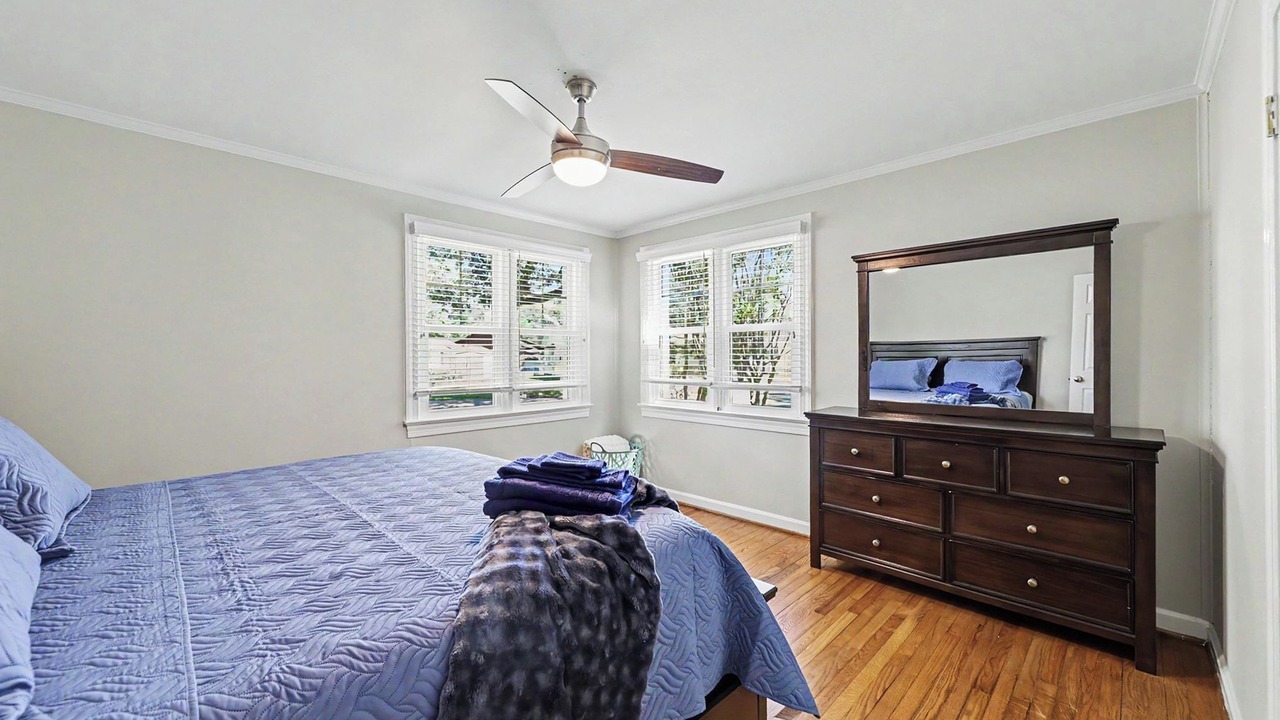 Photo of Bedroom in Colonial Beach