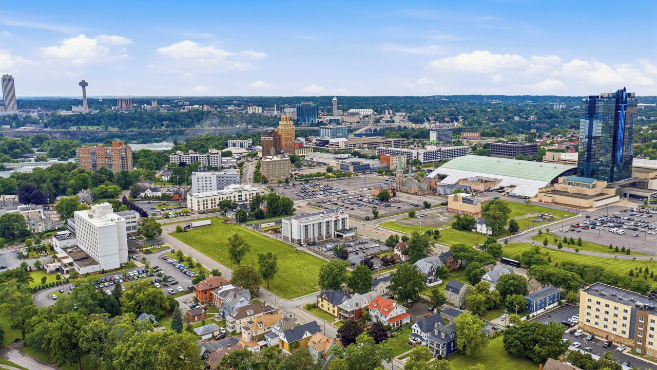 Photo of Outdoor in Downtown Niagara Falls