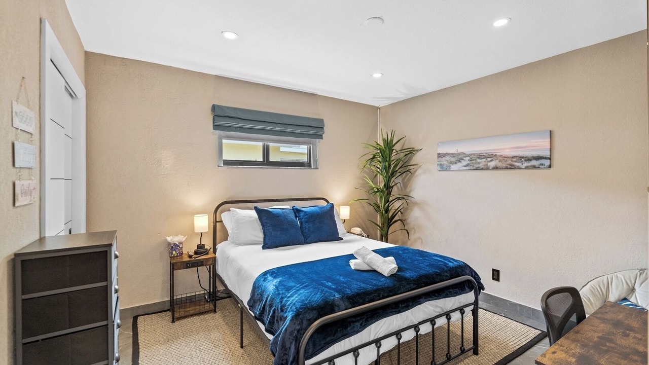 Photo of Bedroom in Hollywood Hills