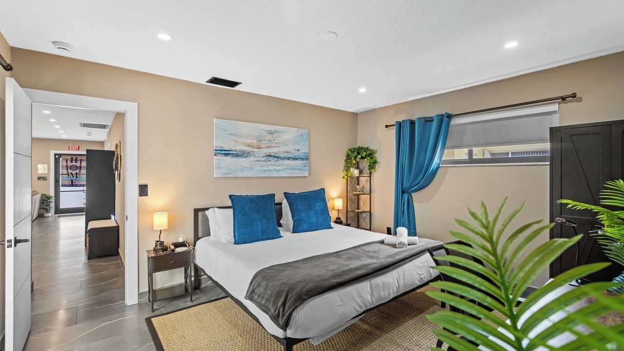 Photo of Bedroom in Hollywood Hills