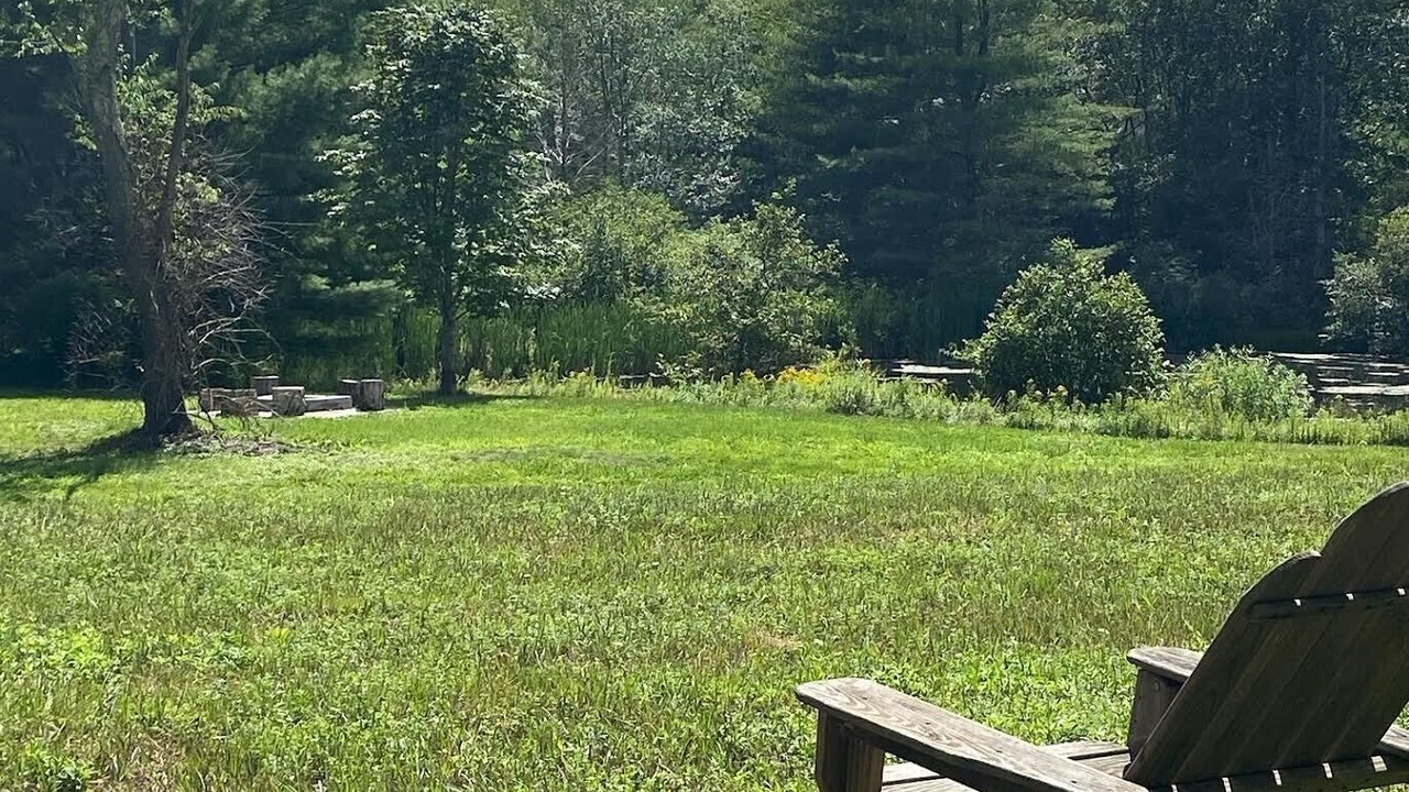 Photo of Outdoor in Lake Hill