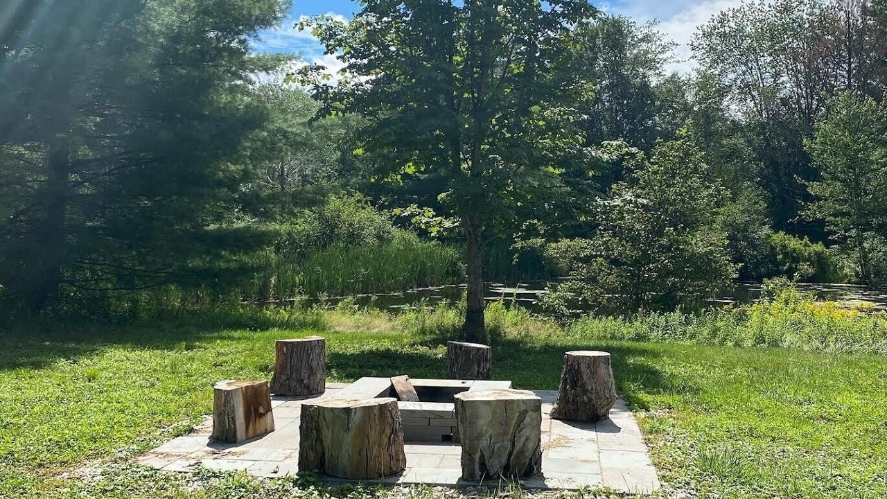 Photo of Outdoor in Lake Hill