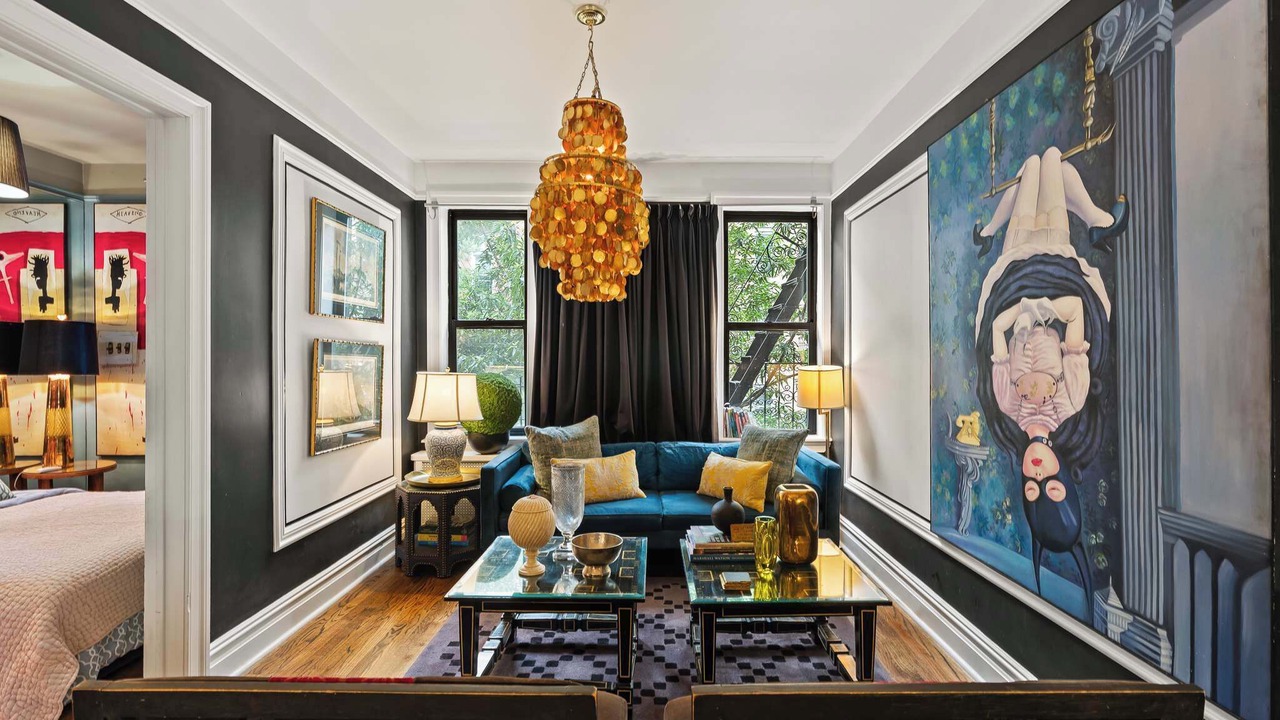 Photo of Livingroom in Manhattan Valley