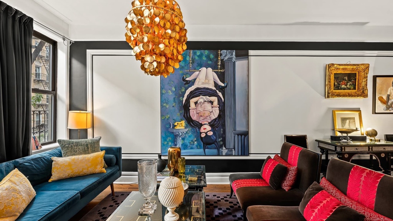 Photo of Livingroom in Manhattan Valley