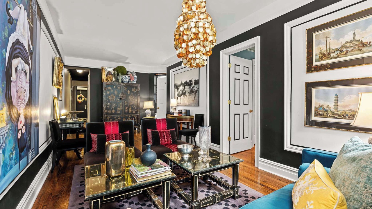 Photo of Livingroom in Manhattan Valley