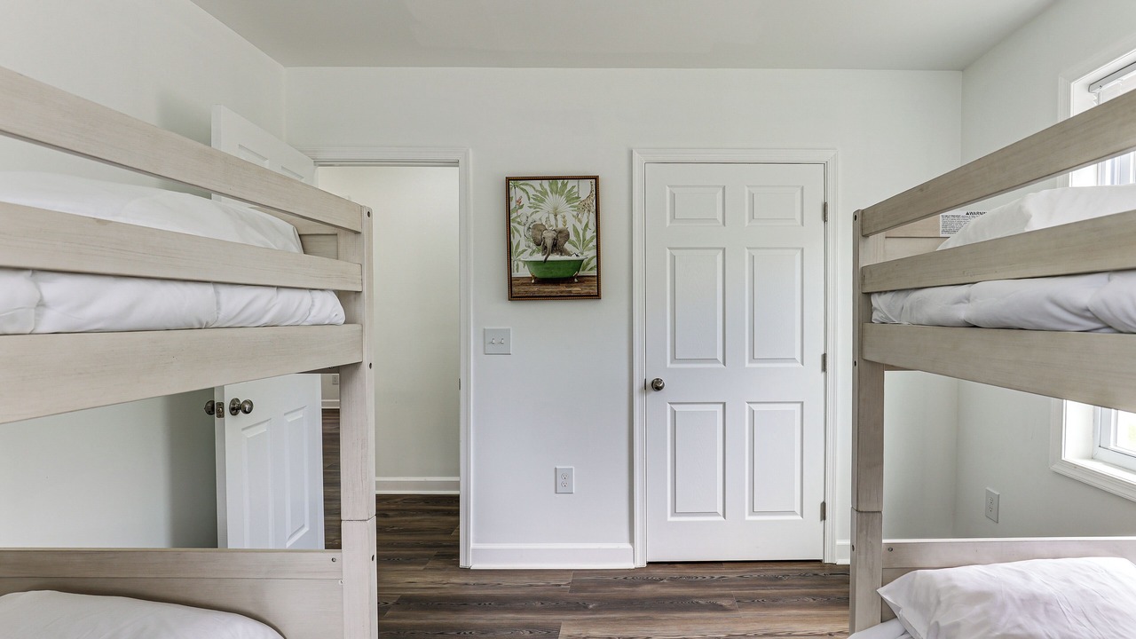 Photo of Bedroom in Deale
