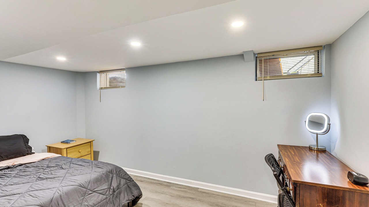 Photo of Bedroom in Elizabeth
