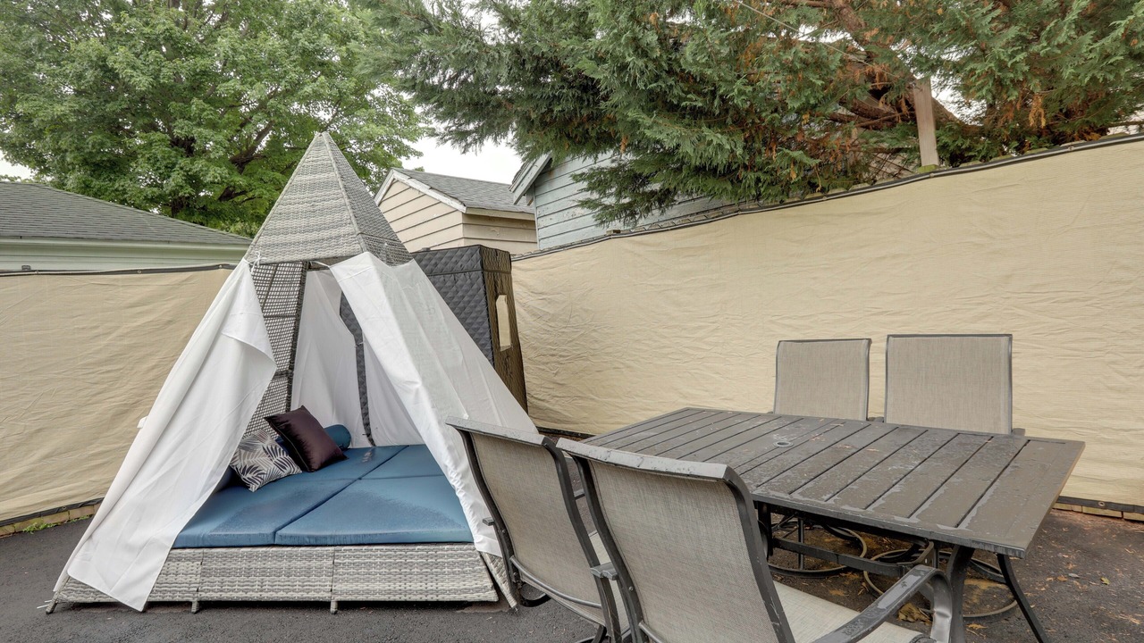 Photo of Outdoor in Elizabeth