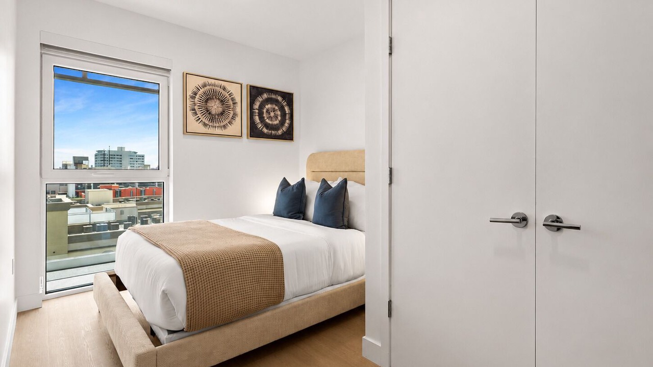 Photo of Bedroom in Downtown