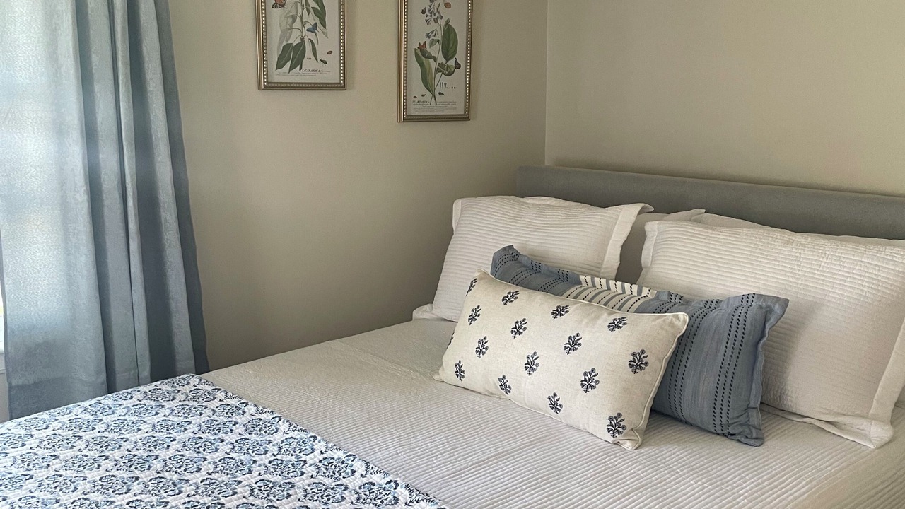 Photo of Bedroom in Chagrin Falls