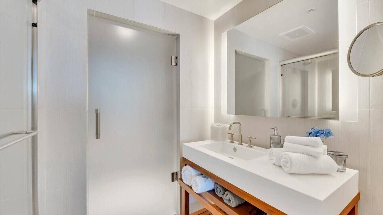 Photo of Bathroom in Central Beach