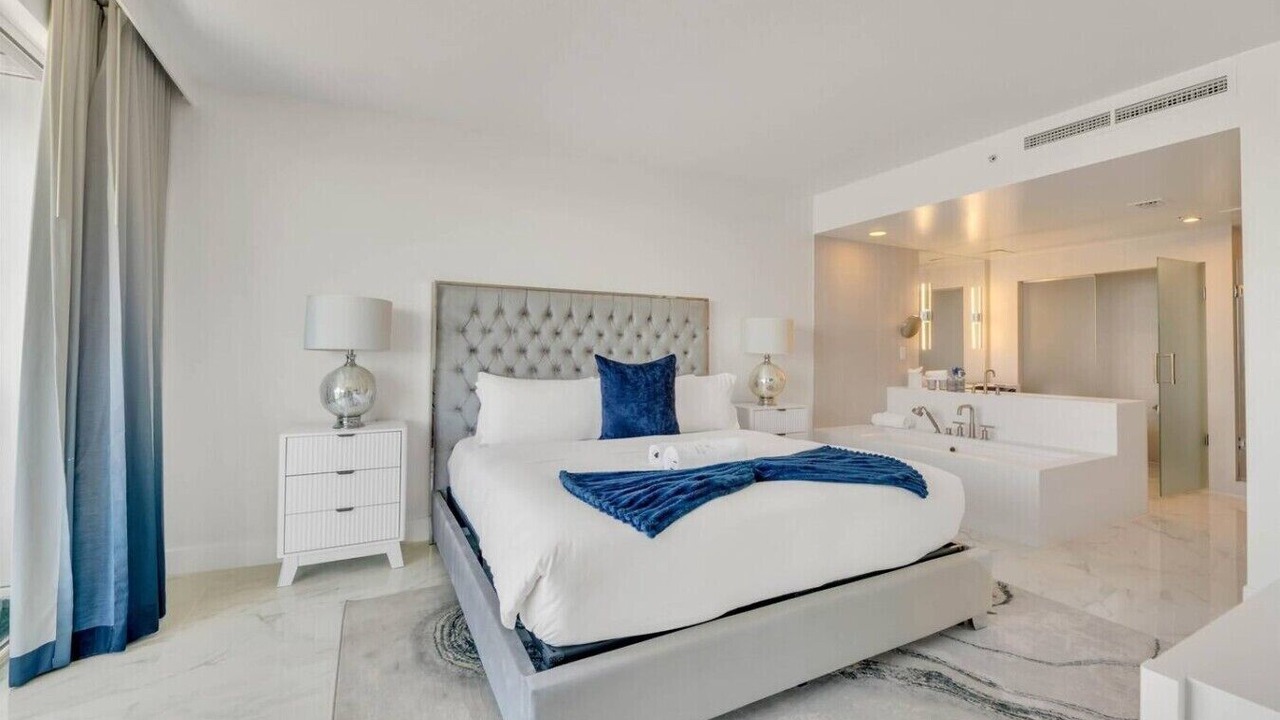 Photo of Bedroom in Central Beach