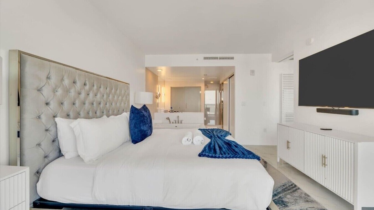 Photo of Bedroom in Central Beach