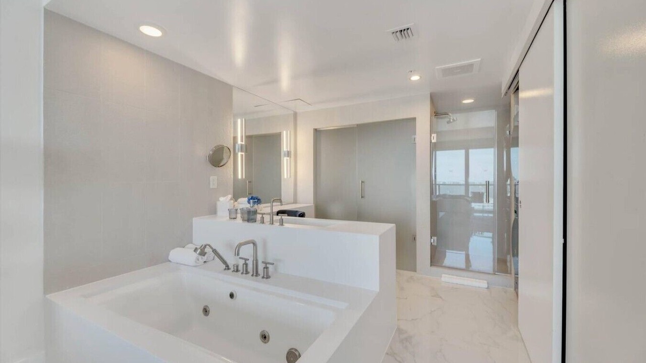Photo of Bathroom in Central Beach