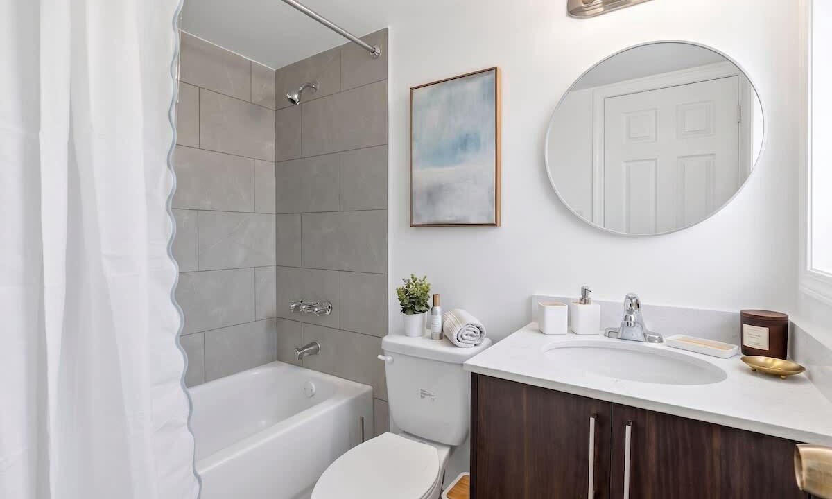 Photo of Bathroom in Poinciana Park