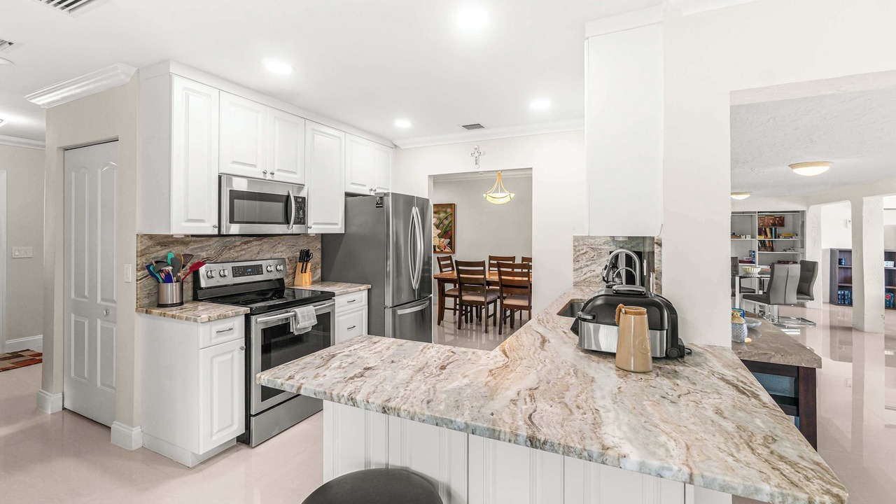 Photo of Kitchen in Tropic Palms