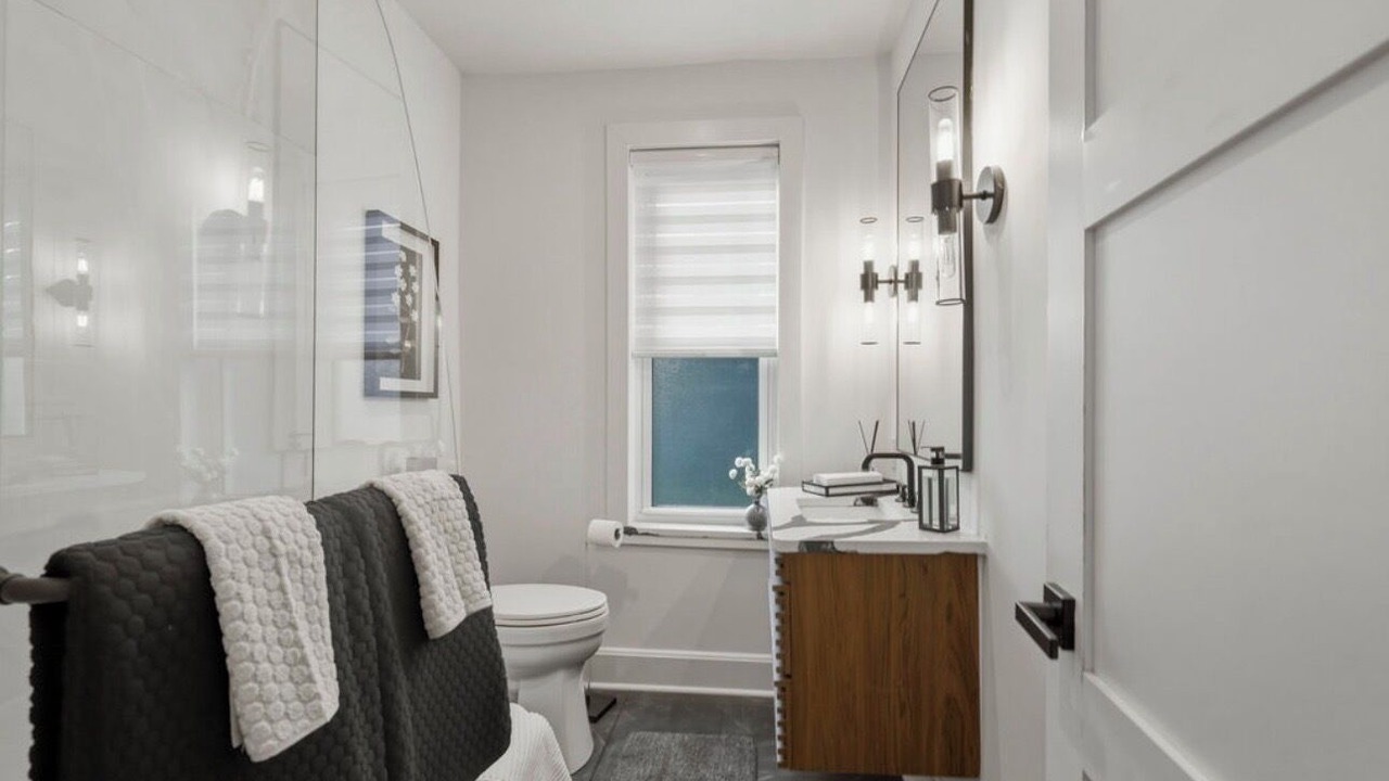 Photo of Bathroom in Downtown Wilmington