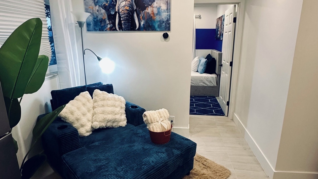 Photo of Bedroom in Poinsettia Heights