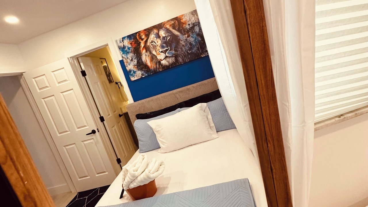 Photo of Bedroom in Poinsettia Heights