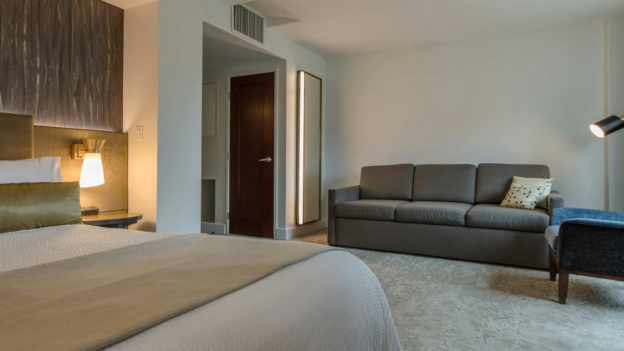 Photo of Bedroom in Midtown