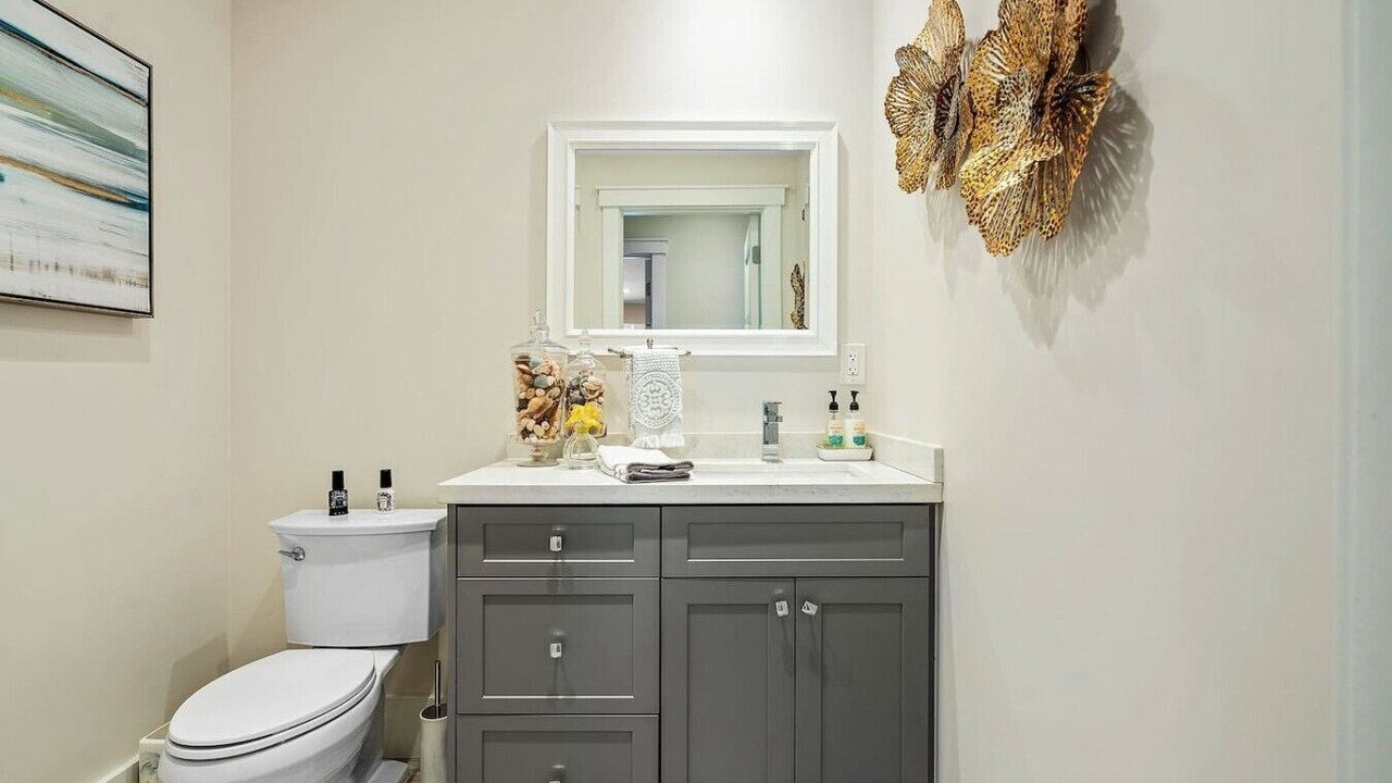Photo of Bathroom in Lake Ida Shores