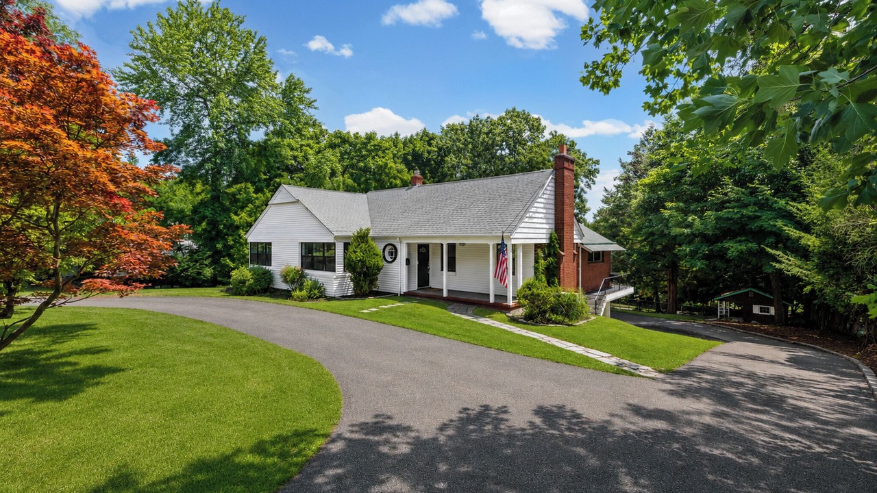 Photo of Outdoor in Paramus