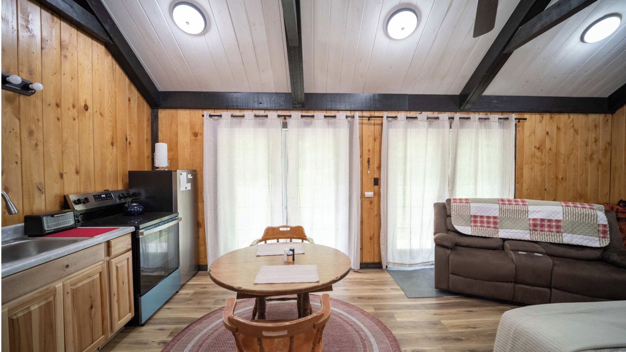 Photo of Livingroom in Farmdale