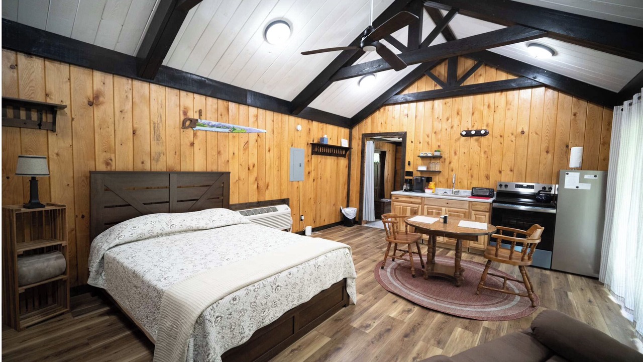 Photo of Bedroom in Farmdale