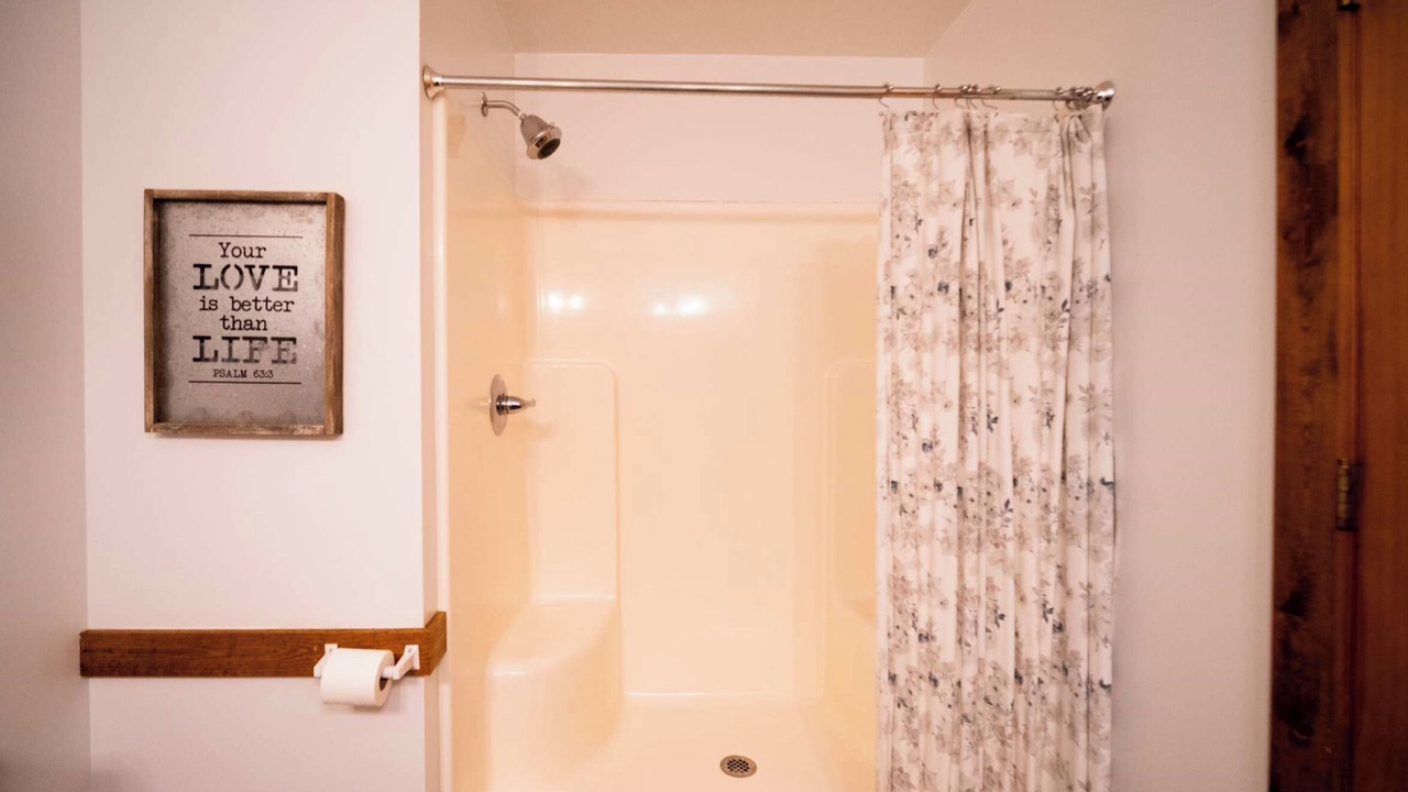 Photo of Bathroom in Farmdale