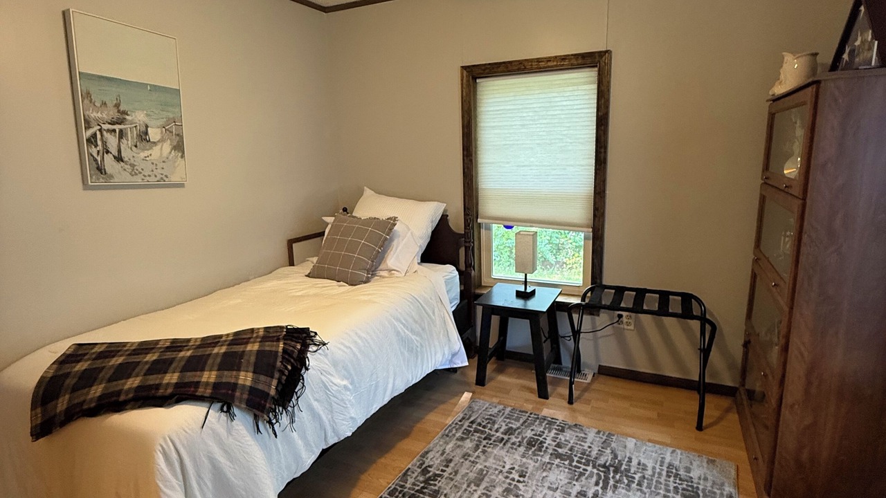 Photo of Bedroom in Green Creek
