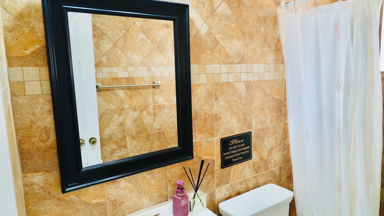 Photo of Bathroom in Driftwood