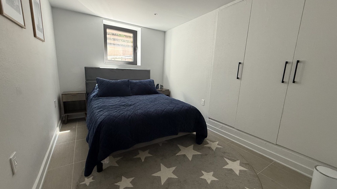 Photo of Bedroom in Weehawken